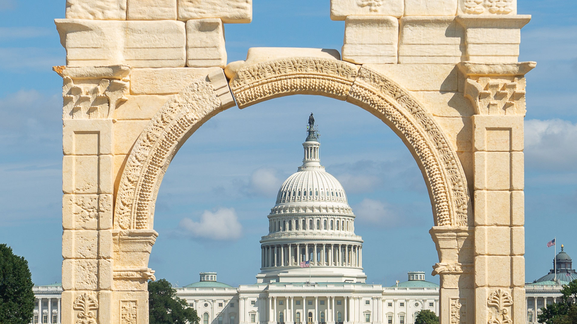Palmyra arch framing the US Capitol building in Washington