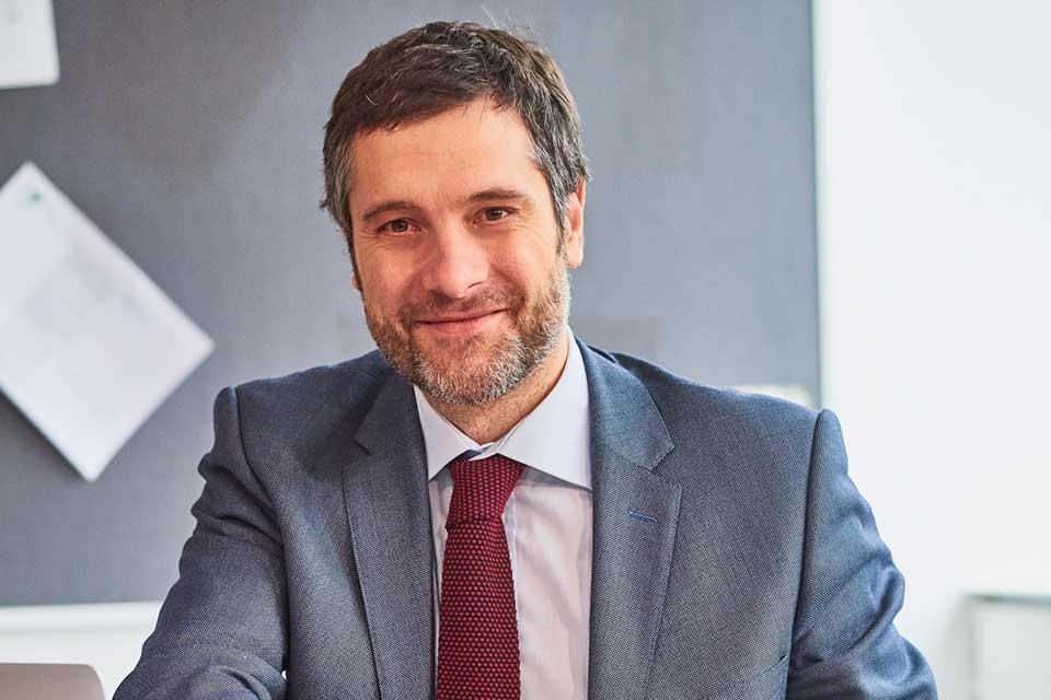 Professor Andrea Cavalleri