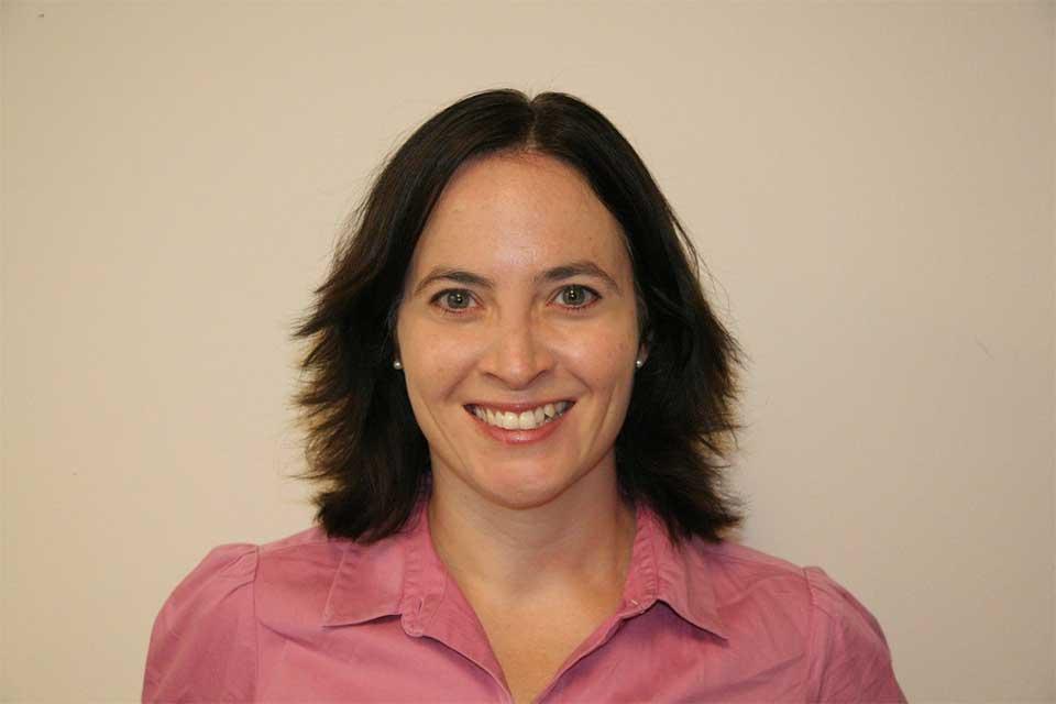 Dr Carly Howett