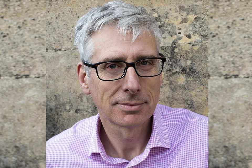 Professor Simon Hooker