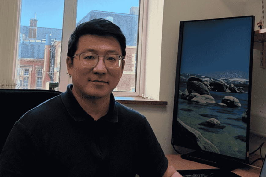 Dr Rui Song