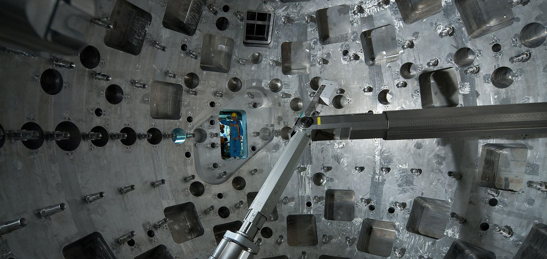 Image of the LMJ target chamber