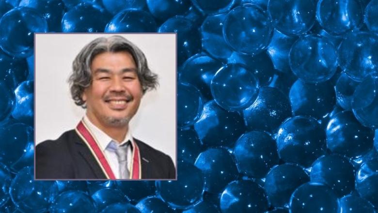 A portrait of Professor Sakai